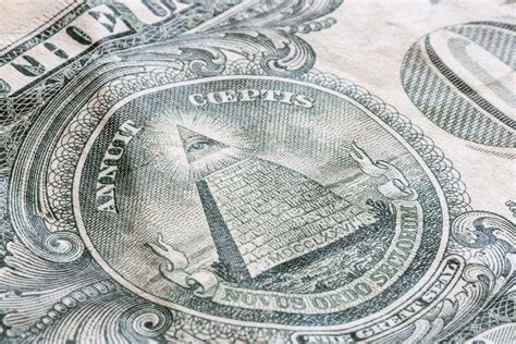 Dollar Bill Symbols: What They Mean | Reader's Digest