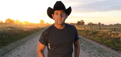 Lee Kernaghan Lyrics, Songs, and Albums | Genius