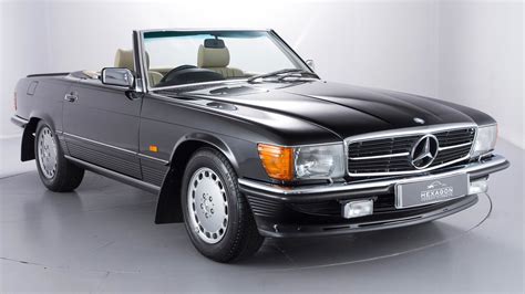 Time capsule 1989 Mercedes 500SL with 965 miles is for sale