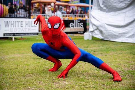 Me as the Spectacular Spider-Man at a children’s charity event : r/Marvel