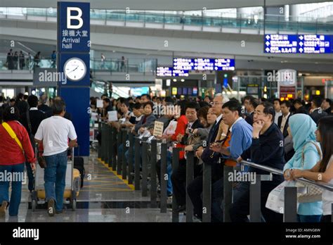 Arrivals Hall Area HKG Hong Kong International Airport Stock Photo - Alamy