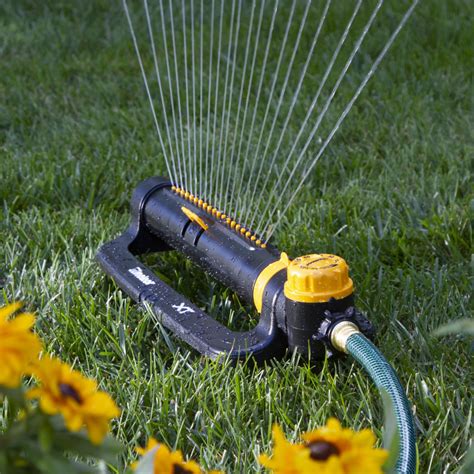 4,500 Sq. Ft. Turbo Oscillating Sprinkler with Timer | Melnor, Inc.