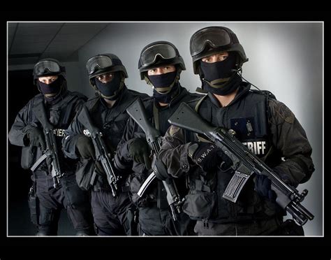 Tech News 24h: 4 Unique Skills That All SWAT Team Members Learn