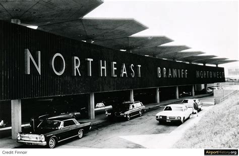 The History of JFK Airport: The Northeast/Braniff/Northwest Terminal ...