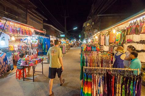 9 Best Night Markets in Thailand - Market Shopping in Thailand - Go Guides