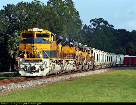 RailPictures.Net Photo: FEC 101 Florida East Coast Railroad (FEC) EMD ...