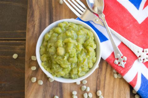 Mushy Peas Recipe - Food Fanatic