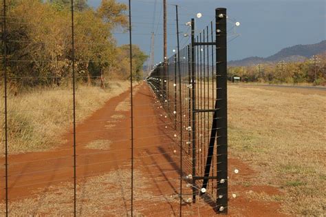 game and security electric fence systems - Maclin Power Fencing