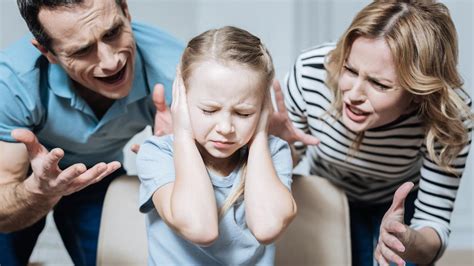 Yelling at children: What effect does it have, and how can you stop it ...