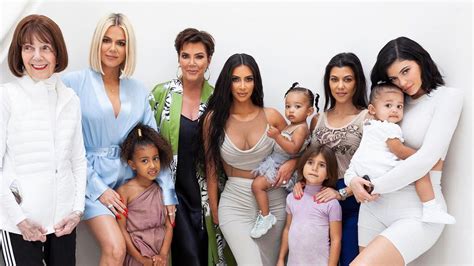 Wow-Pic: Fast alle Kardashian-Jenner-Girls posieren zusammen