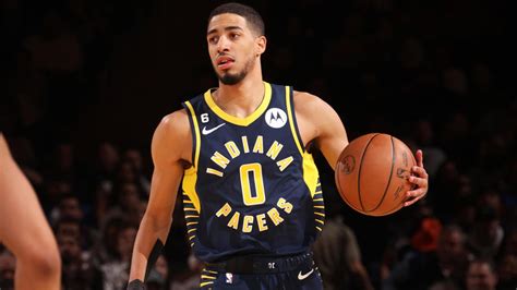 Tyrese Haliburton injury update: Pacers guard out at least two weeks ...