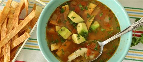 Sopa de Lima | Traditional Soup From Yucatán, Mexico