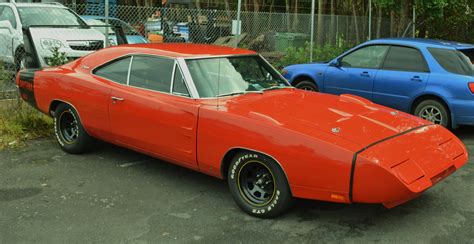 File:1969 Dodge Charger Daytona (14881861774).jpg - Wikimedia Commons