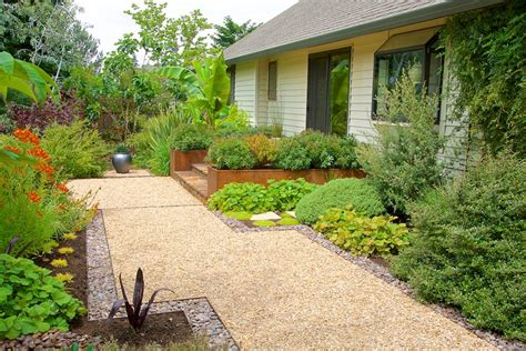 Eco-Friendly Lawn & Grass Alternatives | Garden Design