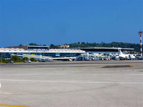 Corfu Airport: Flights & Arrivals to Ioannis Kapodistrias - AtCorfu