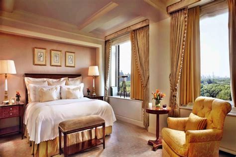 Book Ritz Carlton Central Park in New York with VIP benefits