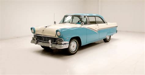 1956 Ford Fairlane Fordor | Classic Auto Mall