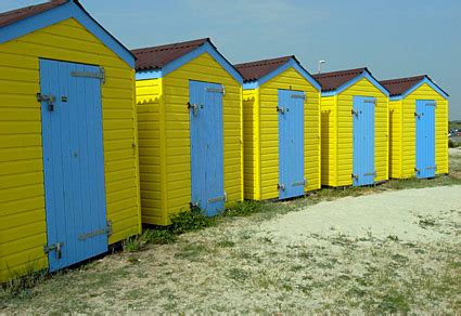 Beach huts and pedalos, Photos of Littlehampton, West Sussex, England ...