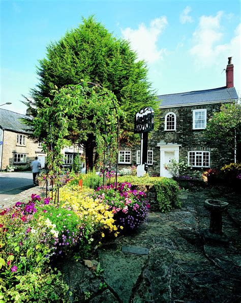 Bampton & The Exmoor Fringe - Things to Do in Bampton