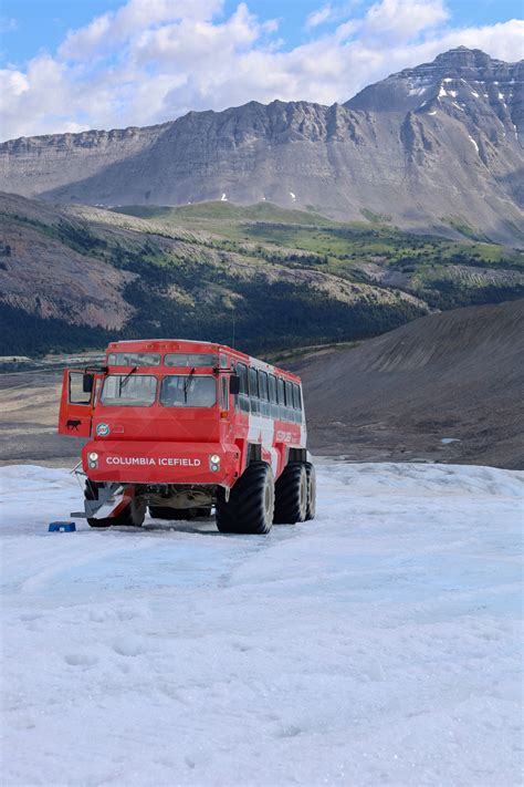 Glacier View Lodge - Ice Cool Panorama