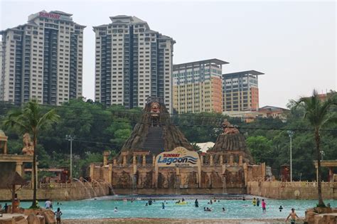 Sunway Lagoon Malaysia - Living in the Moment