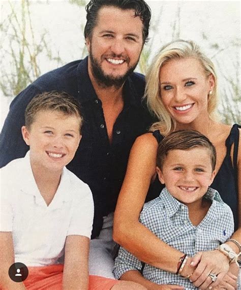 The Bryan Family💕💕 | Luke bryan family, Luke bryan, Luke bryan songs