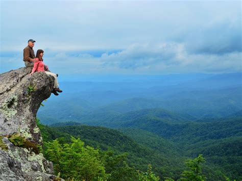 Blowing Rock, NC is A Natural Wonder in the Blue Ridge Mountains ...