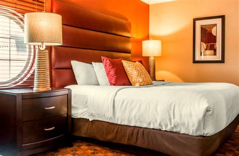 Rooms and Accommodations | Comfort Inn