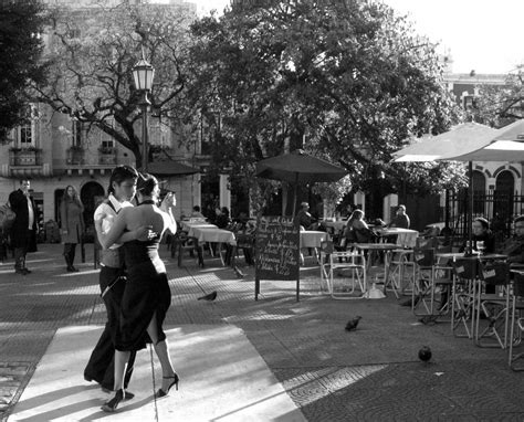 Tango en San Telmo | San telmo buenos aires, Buenos aires, Buenos aires ...