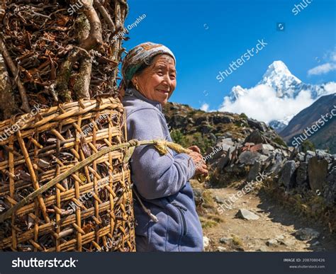 Sherpa People Royalty-Free Images, Stock Photos & Pictures | Shutterstock