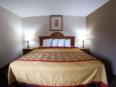 COUNTRY HEARTH INN - SIKESTON $50 ($̶6̶1̶) - Updated 2018 Prices ...