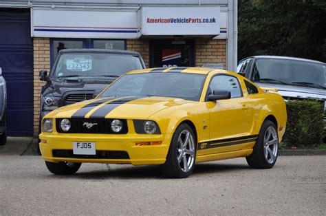 2005 (05) Ford Mustang V8 GT Premium Automatic – 32,000 miles – David ...