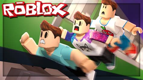 Roblox Adventures - SURVIVE A SUBWAY TRAIN CRASH! (Subway Obby) - YouTube