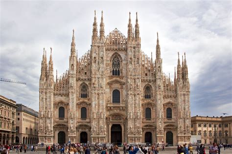 Pin by Walter Machate on Act 1 | Milan cathedral, Cathedral, Duomo