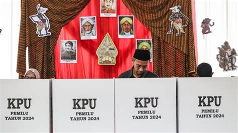 Polls close in 2024 Indonesia election | The Daily Aus