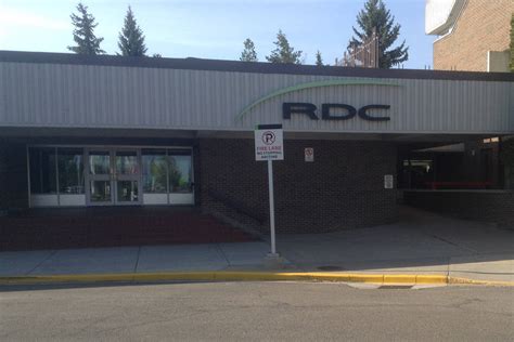 New Red Deer College programs a hit - Red Deer Advocate