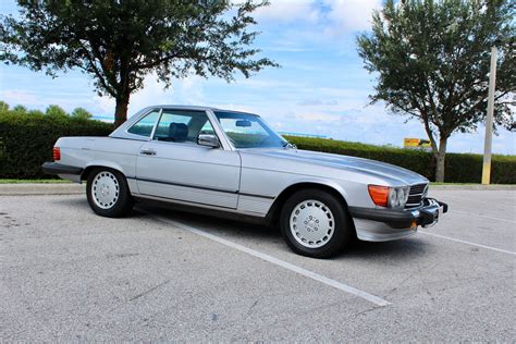 1986 Mercedes 560SL | Classic Cars of Sarasota