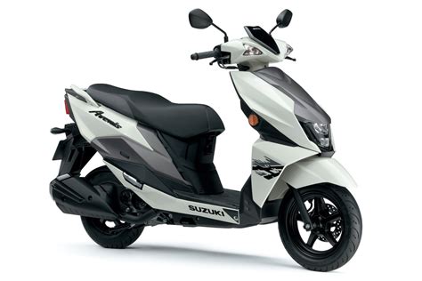 2023 Suzuki Address 125 and Avenis 125 First Look [Urban Scooters]