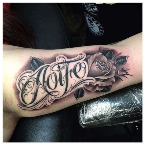 Pin de gabriel ramirez en agreg tattoo | Tatuajes de nombres, Rosas con ...