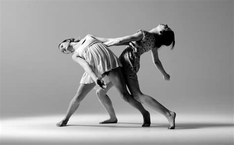 Contemporary Dance | Gender Roles in the Art of Dance | Dance picture ...