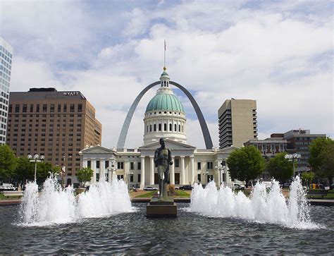 St. Louis - Wikipedia