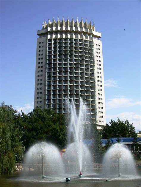 Hotel 'Kazakhstan' l ALMATY l 102m l 26fl - SkyscraperCity