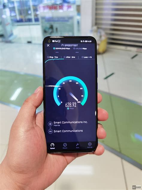 Watch: Smart 5G hits over 700 Mbps download speeds