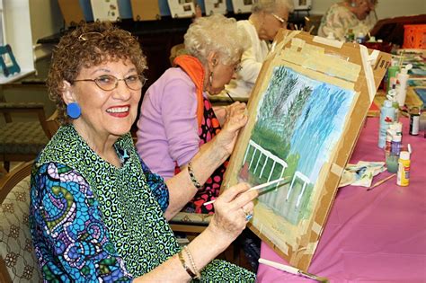 The Benefits of Art Therapy for Seniors Living with Dementia