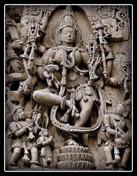 Sculpture, Halebidu | Indian sculpture, Ancient indian architecture ...