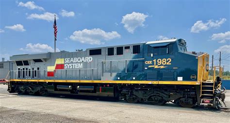 CSX’s Seaboard System heritage locomotive makes its debut - Trains