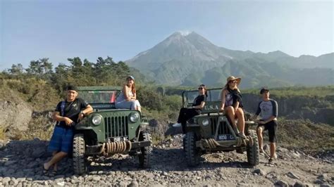 Yogyakarta: Mt. Merapi Jeep Lava Tour Guided Tour