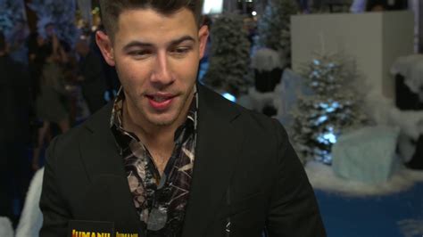 Nick Jonas Interview Jumanji 2 Premiere Red Carpet - YouTube