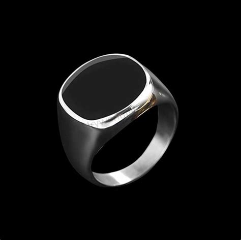 ONYX_RING_SILVER_AND_GOLD_2_1024x.jpg?v=1635178509