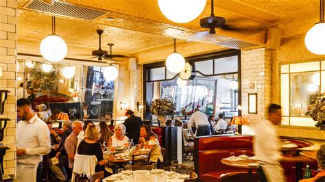 Review: Pastis Brings Its Old Charm Back to Meatpacking, Flaws and All ...